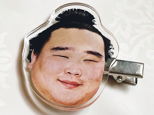 力士・白熊ヘアピン