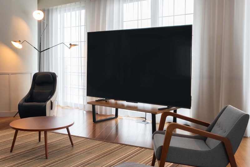 レクー沖縄北谷スパ　100インチテレビ