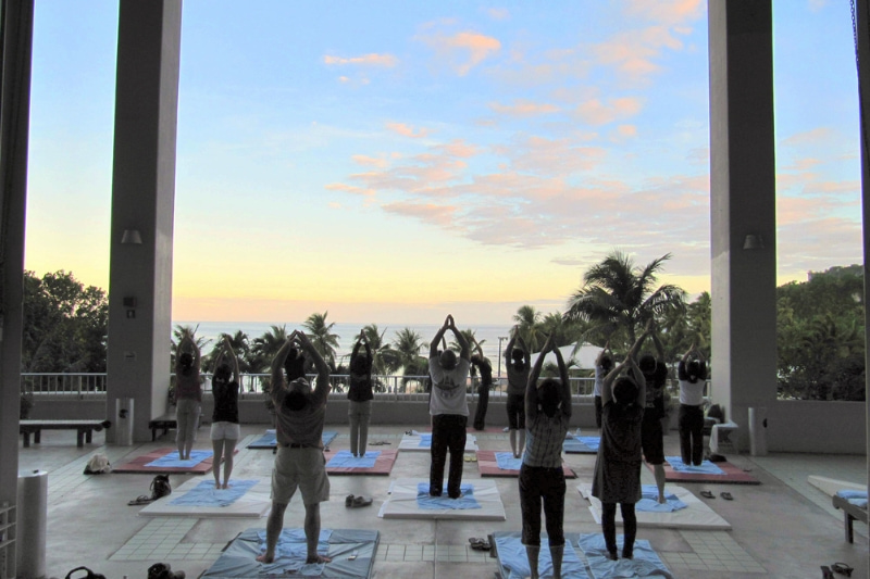 朝ヨガ中の写真