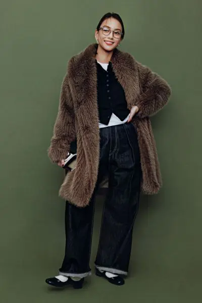 【12/30のコーデ】チャーミングなファーアウターが抜け感づくりにひと役♪
