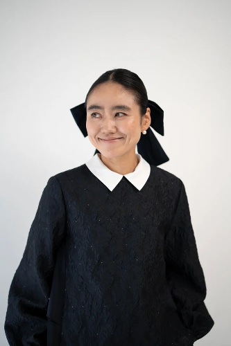 タフタリボンクリップ着用例