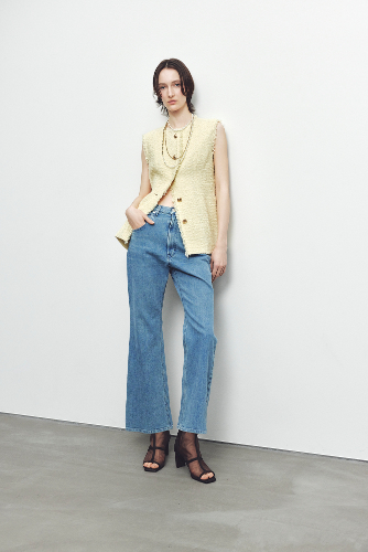 【Lee× FRAY I.D】フレアパンツ着用例