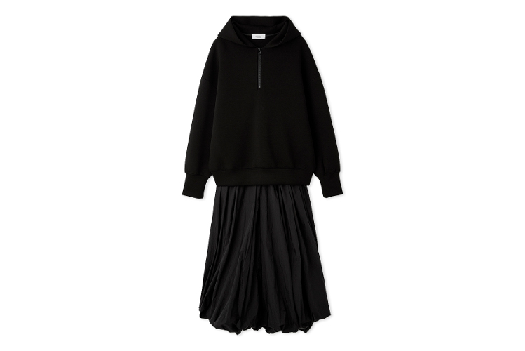 ダンボールフーディ×スカートセット
ブラック