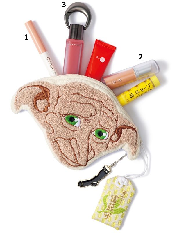 CanCam編集部 鶴見知香　ポーチの中身