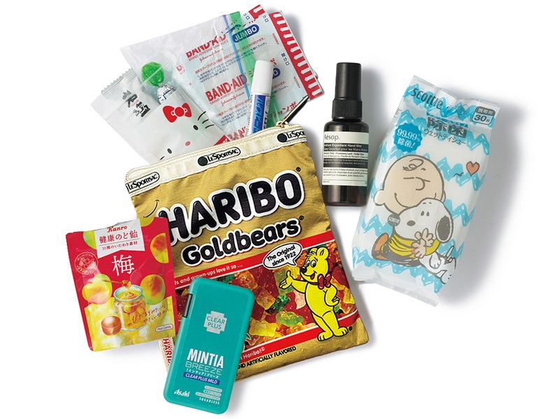 Oggi編集長 塩谷 薫　ポーチの中身