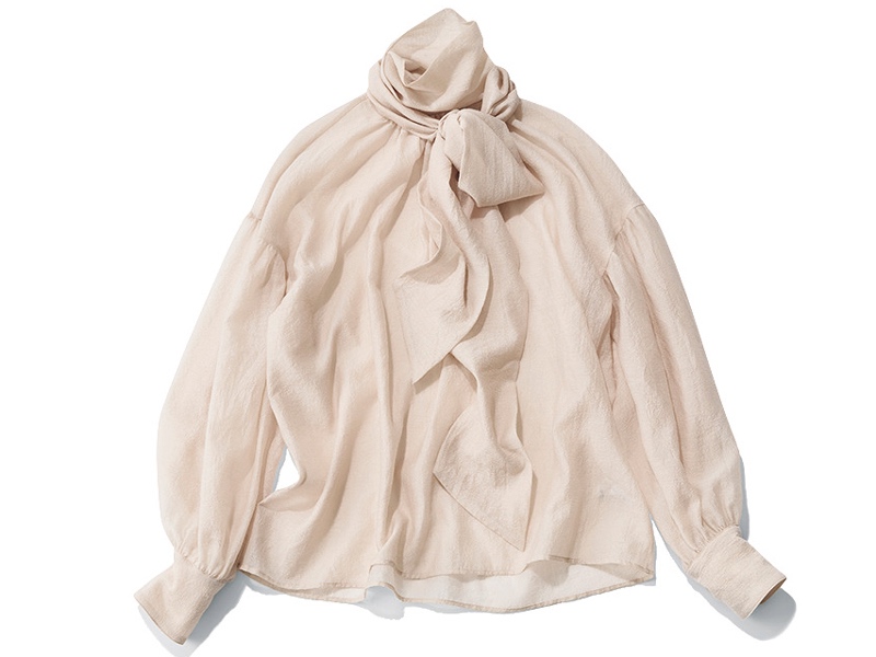 甘めトップスコーデ