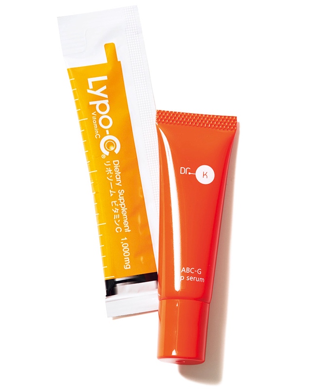 Lypo-Cのリポ・カプセル ビタミン C（左）／ドクターケイのABC-G リップセラム（右）