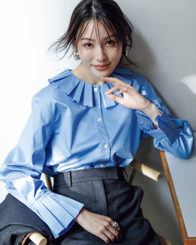 甘めトップスコーデ