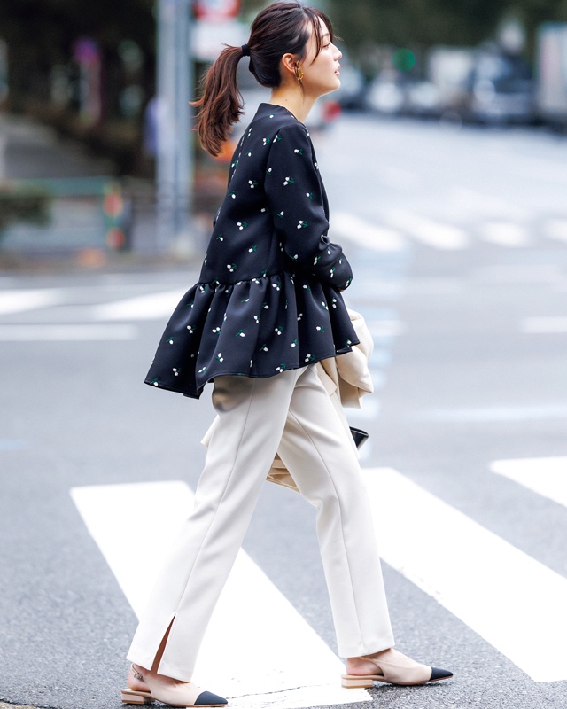 甘めトップスコーデ