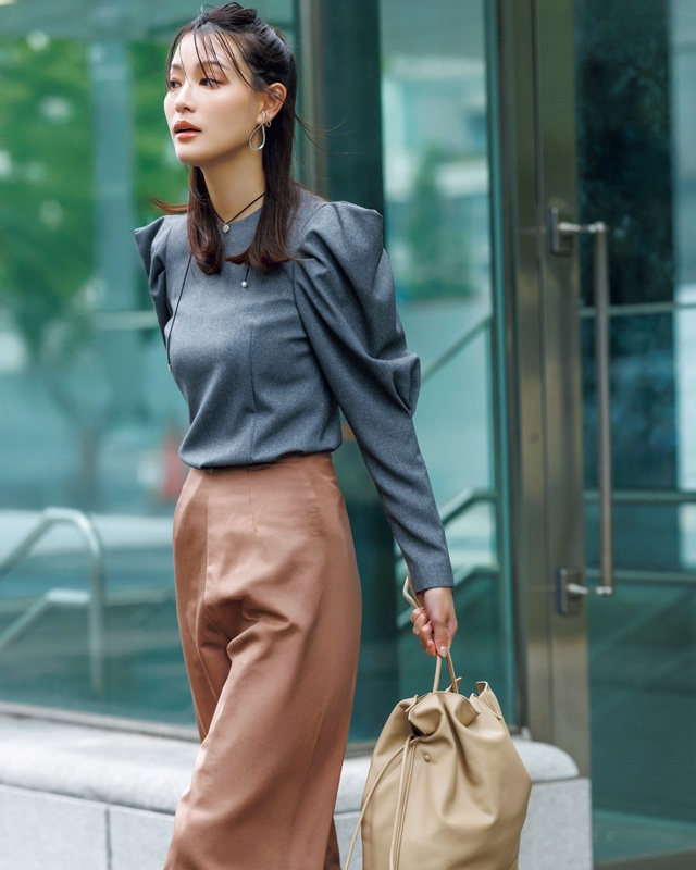 甘めトップスコーデ