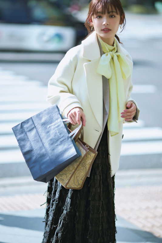 内勤派の挨拶回りコーデ