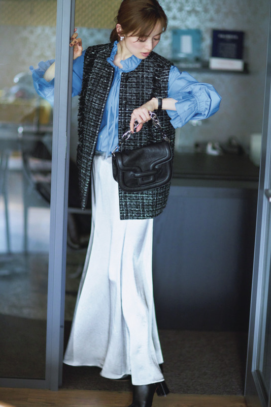 エグゼクティブ派のデスクワークコーデ