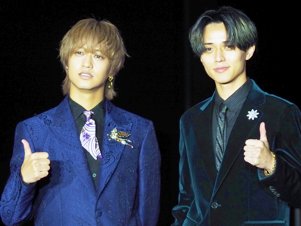 グッドサインをするKing & Prince