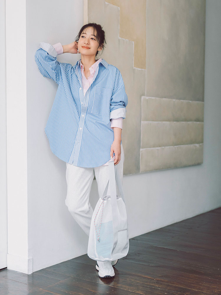 「甘トップス」×カジュアルボトムできれいめアクティブ仕様に！