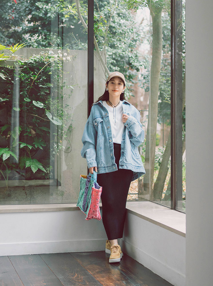 かぶりがちな「デニム」は最旬デザインでフレッシュに♡