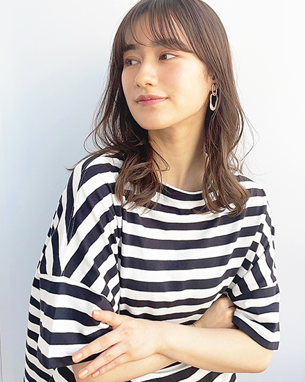 低温パーマで潤いニュアンスをプラスしたこなれセミディ