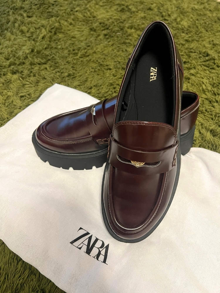 ローファーの写真