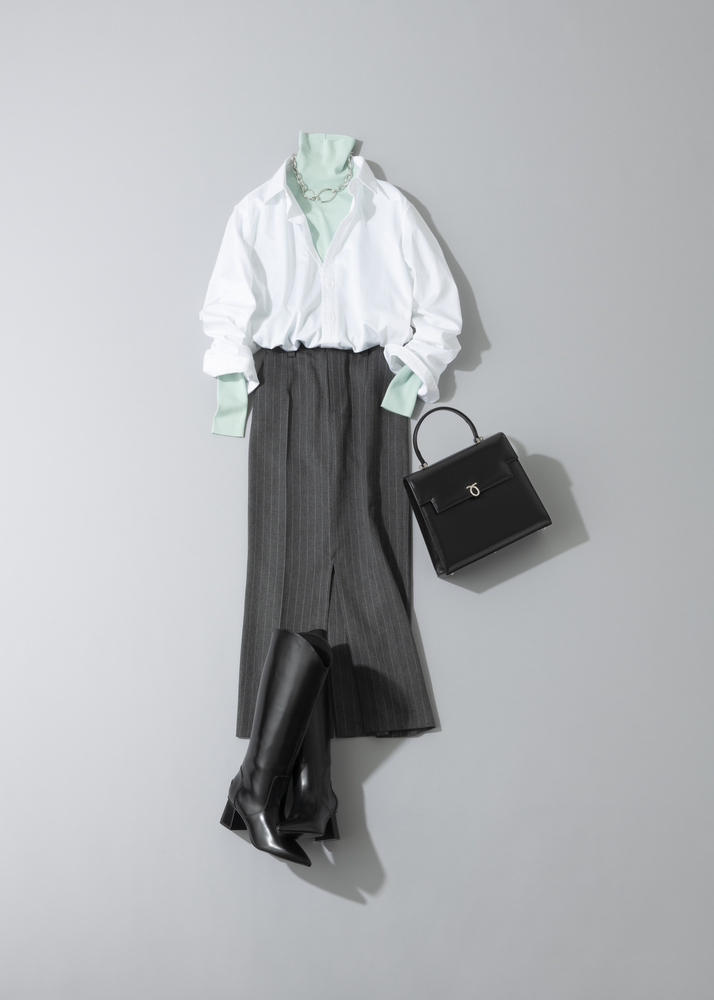 テーラードシャツ×タートルニット