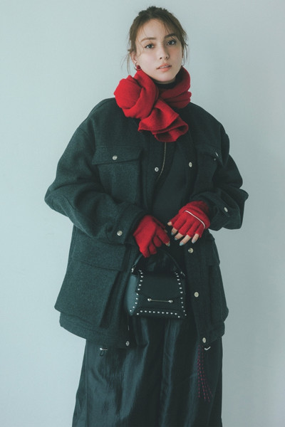【1/16のコーデ】ストール＆グローブのセット使いで上級者ムードに♡