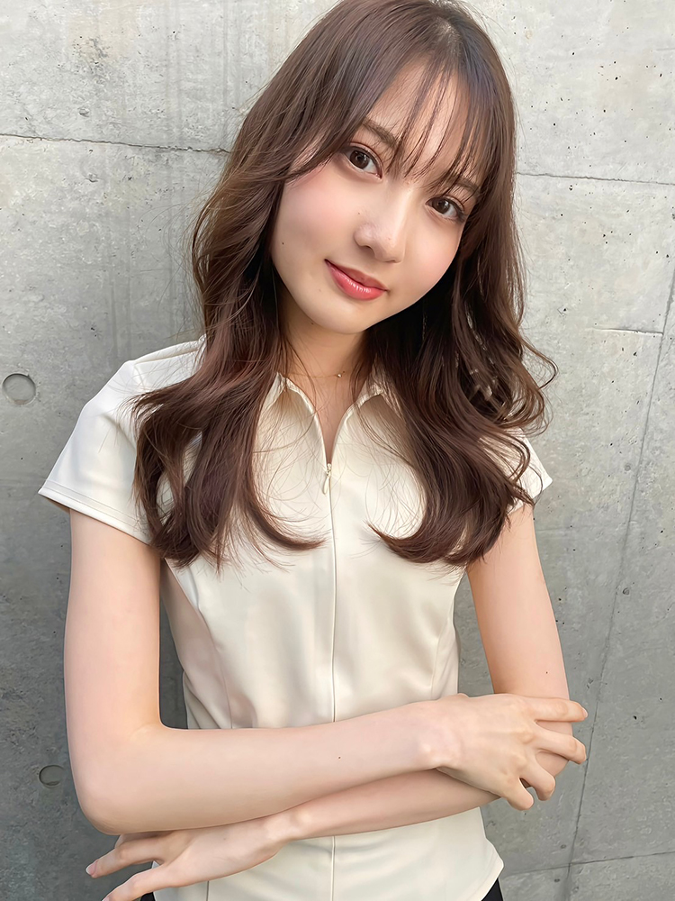 シースルー×レイヤーの韓国風上品ヘア