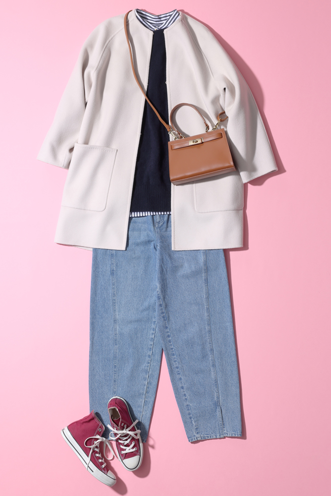 コート×デニムコーデ