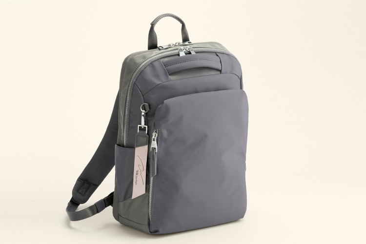 【ダブルアンド デイナイト】ポルク スクエアリュックの写真