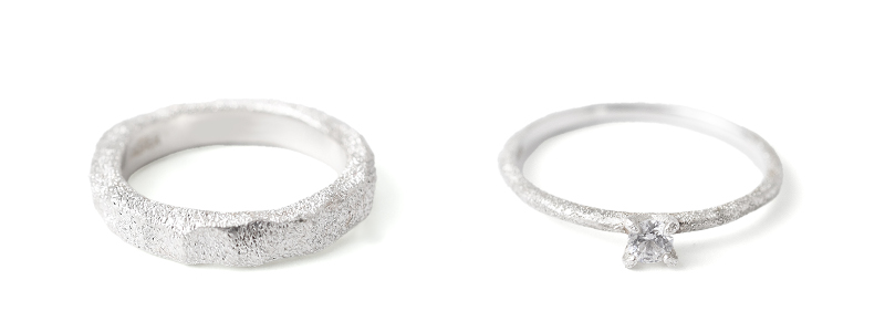 （左から）ピンキーリング￥18,700、￥20,900