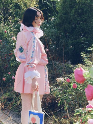 RURU MARY'S お花のティグレジャージセットアップ着用画像