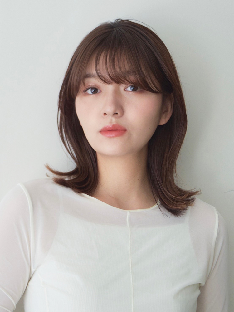 ひし形シルエットのレイヤーミディ