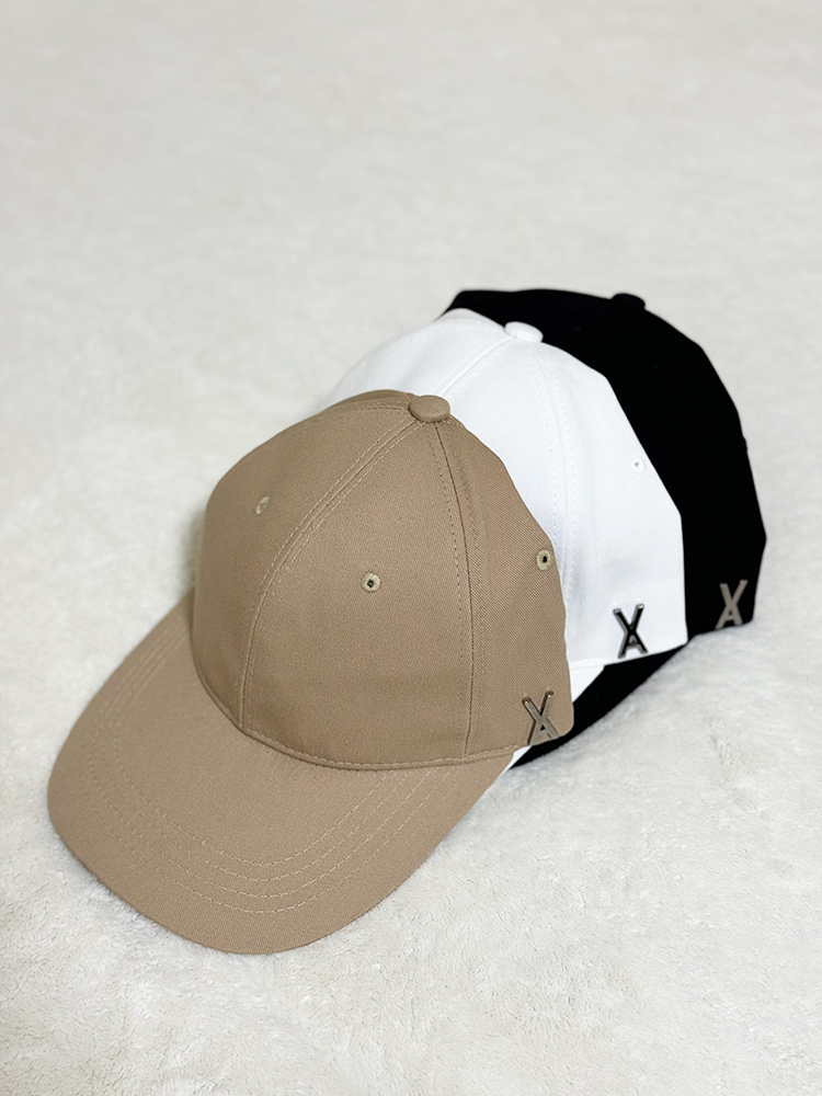 「VARZAR」のキャップ
