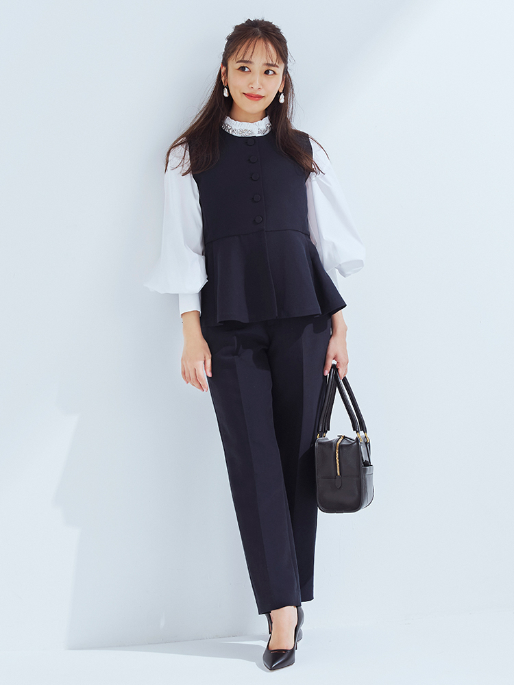 近藤千尋さん 全身