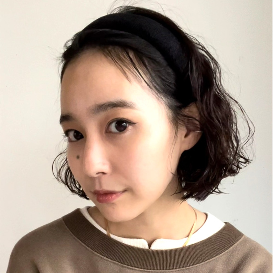 【カチューシャ】ヘアアクセを使ったウェーブアレンジ