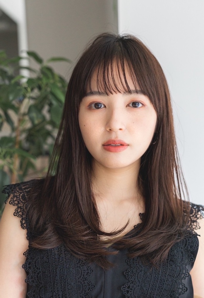 ロングヘアの女性