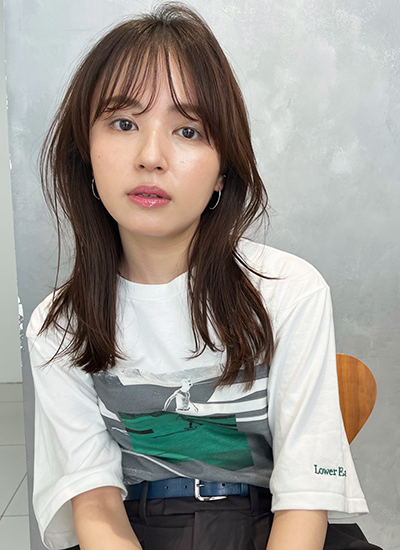 小顔見せ爽やかセミロング