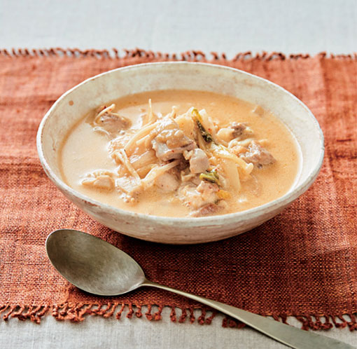 豆乳キムチの味噌チゲ