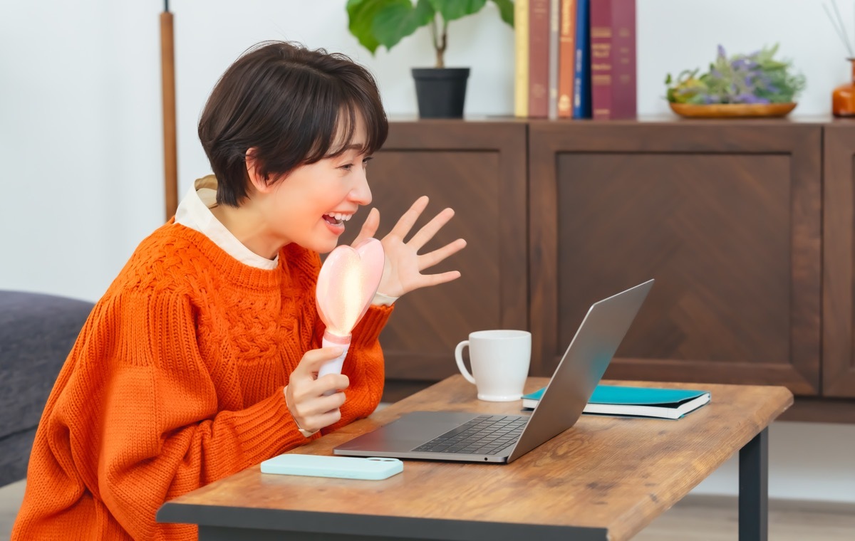 オンライン ファン