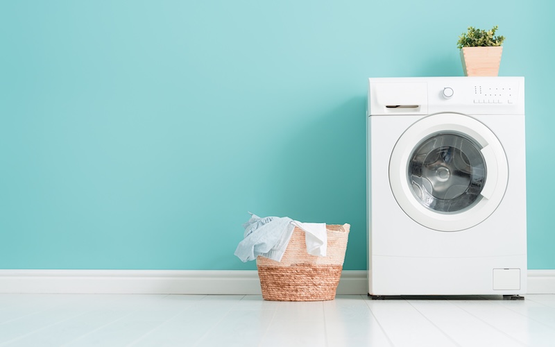 ドラム式洗濯機と洗濯かご