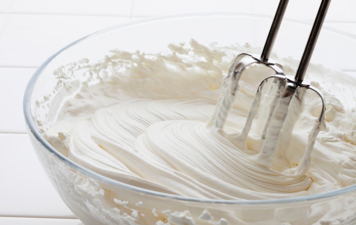 ホイップされているクリームの写真