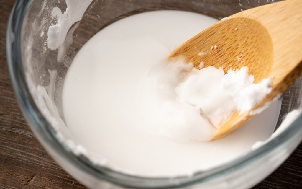 片栗粉を水で溶いた状態の写真