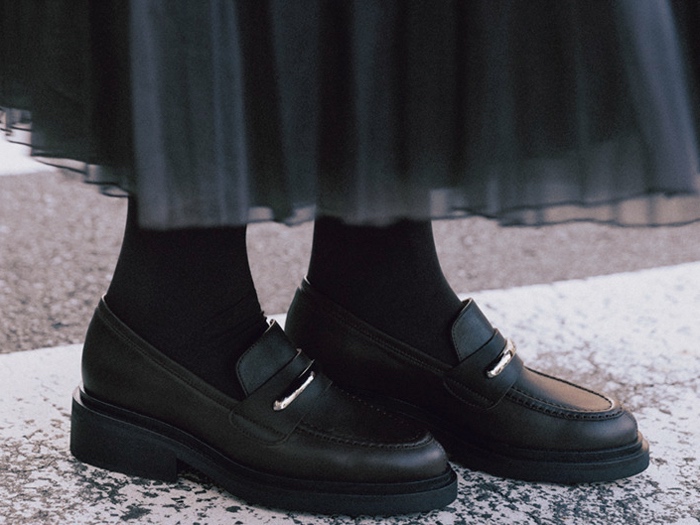 ローファーソックスコーデ