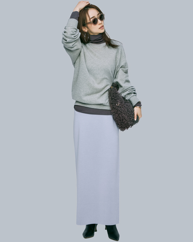 グレースウェット×タートルニット×タイトスカート