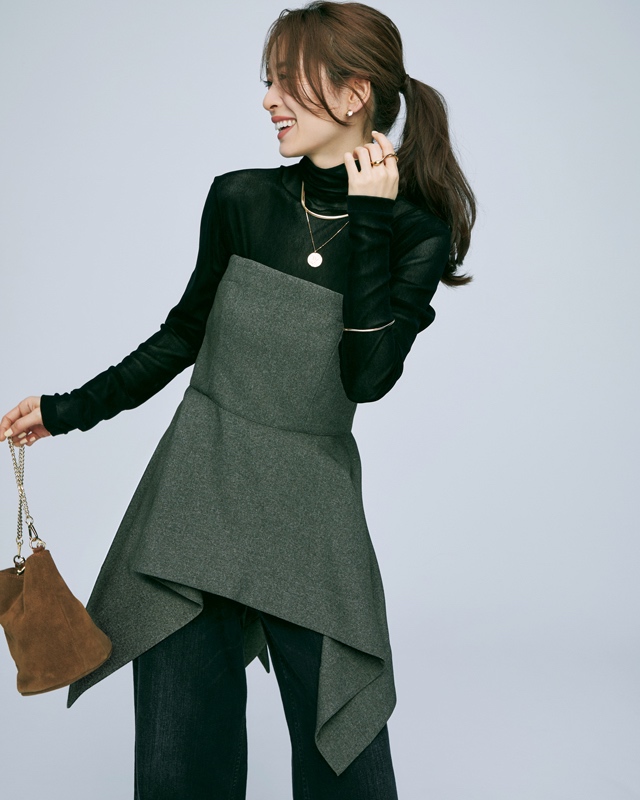 タートルニットコーデ