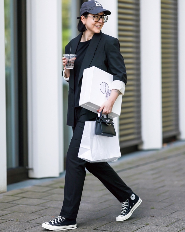 スニーカーコーデ