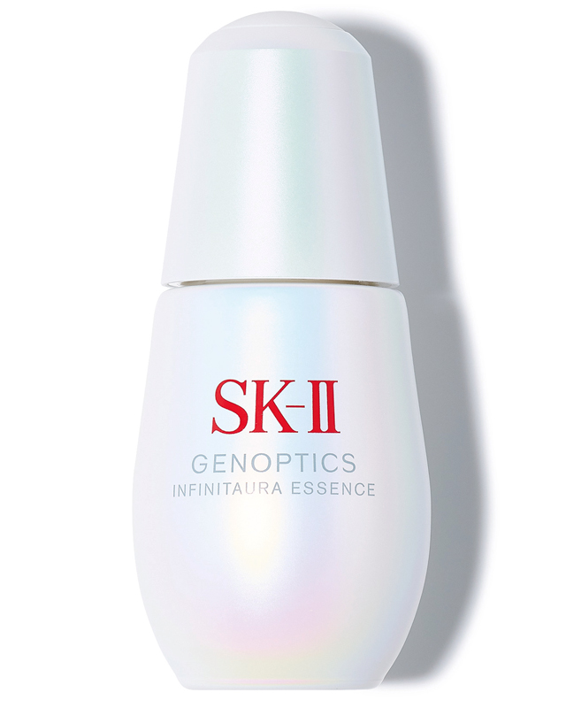 SK-II ジェノプティクス インフィニットオーラ エッセンス ［医薬部外品］ 30ml ￥22,000（編集部調べ）