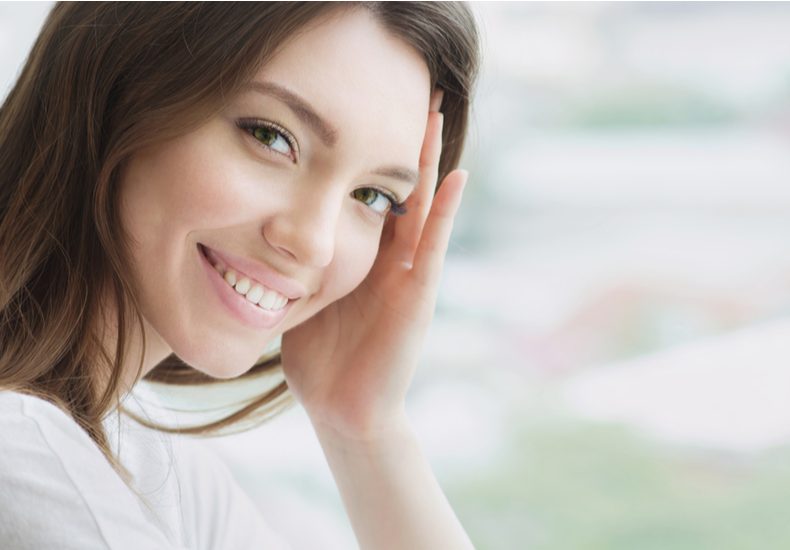 目が綺麗な人