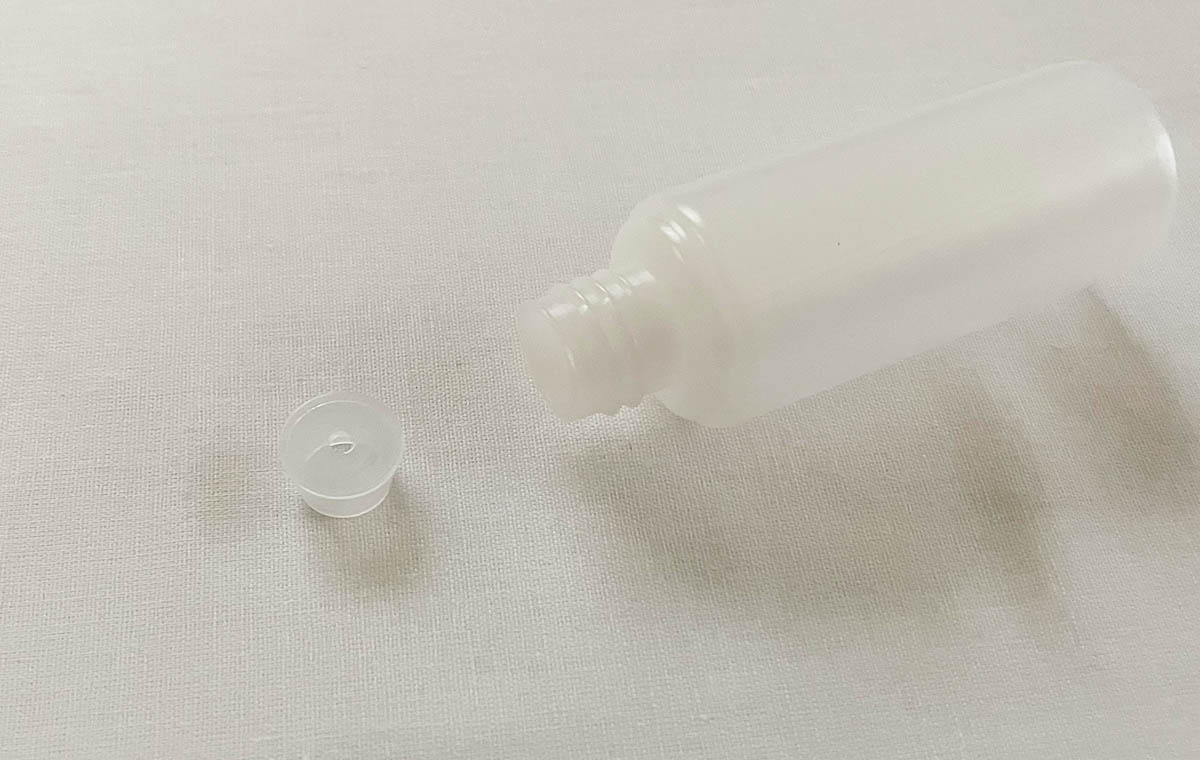 キャンドゥの「ケース付 トラベルセット」