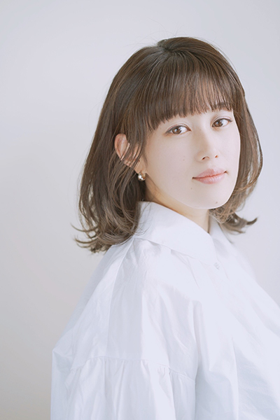 遊び心たっぷりのぱっつん前髪×ボブレイヤー