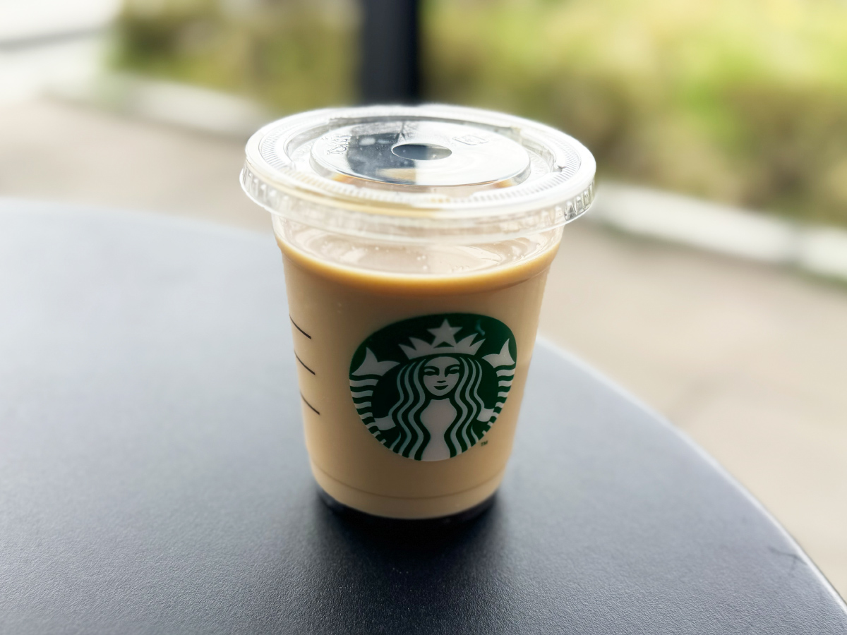 スタバ　ほうじ茶 & クラシックティー ラテ