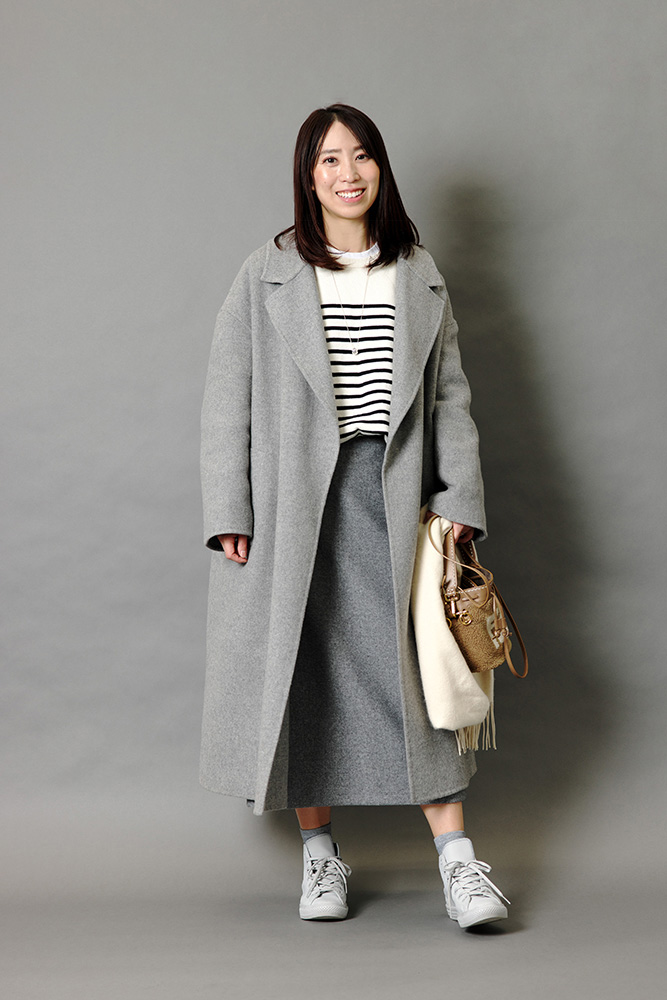 ボーダーニット×グレースカート×グレーコート