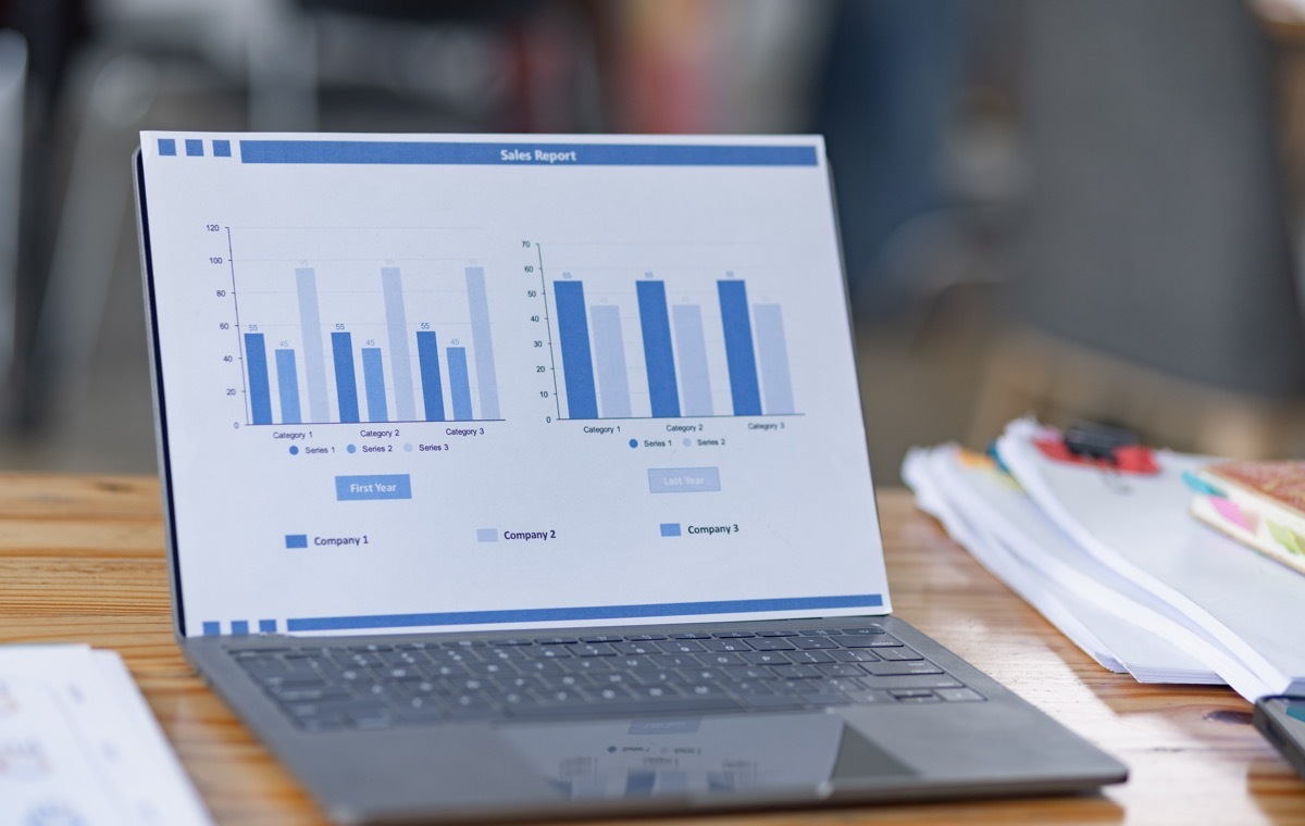 報告書　パソコン